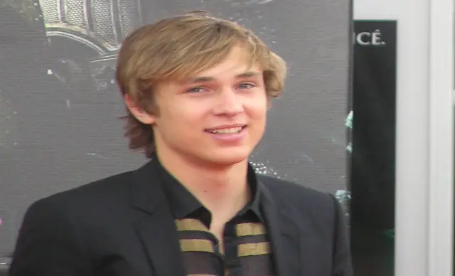 William Moseley at the french premiere of The Chronicles of Narnia: Prince Caspian (21.06.2008)